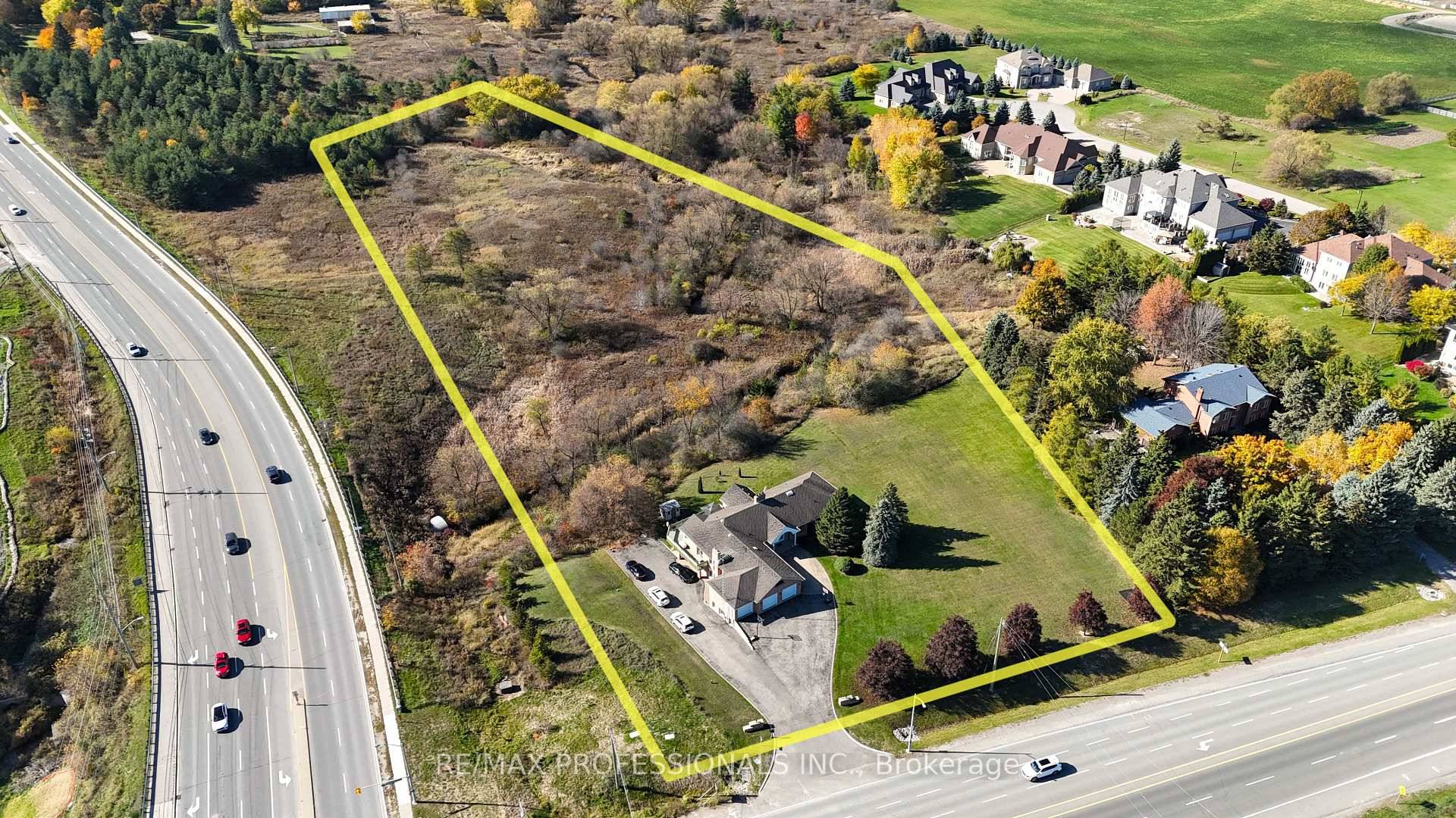 Private Estate Dream or Development Potential.