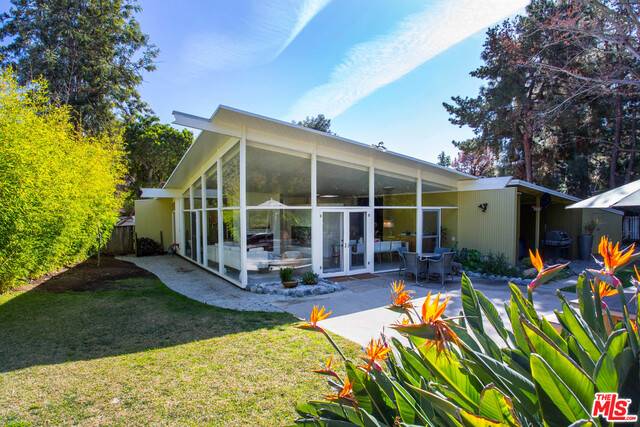 7561 LOLINA LN 4BR Hollywood Hills East La