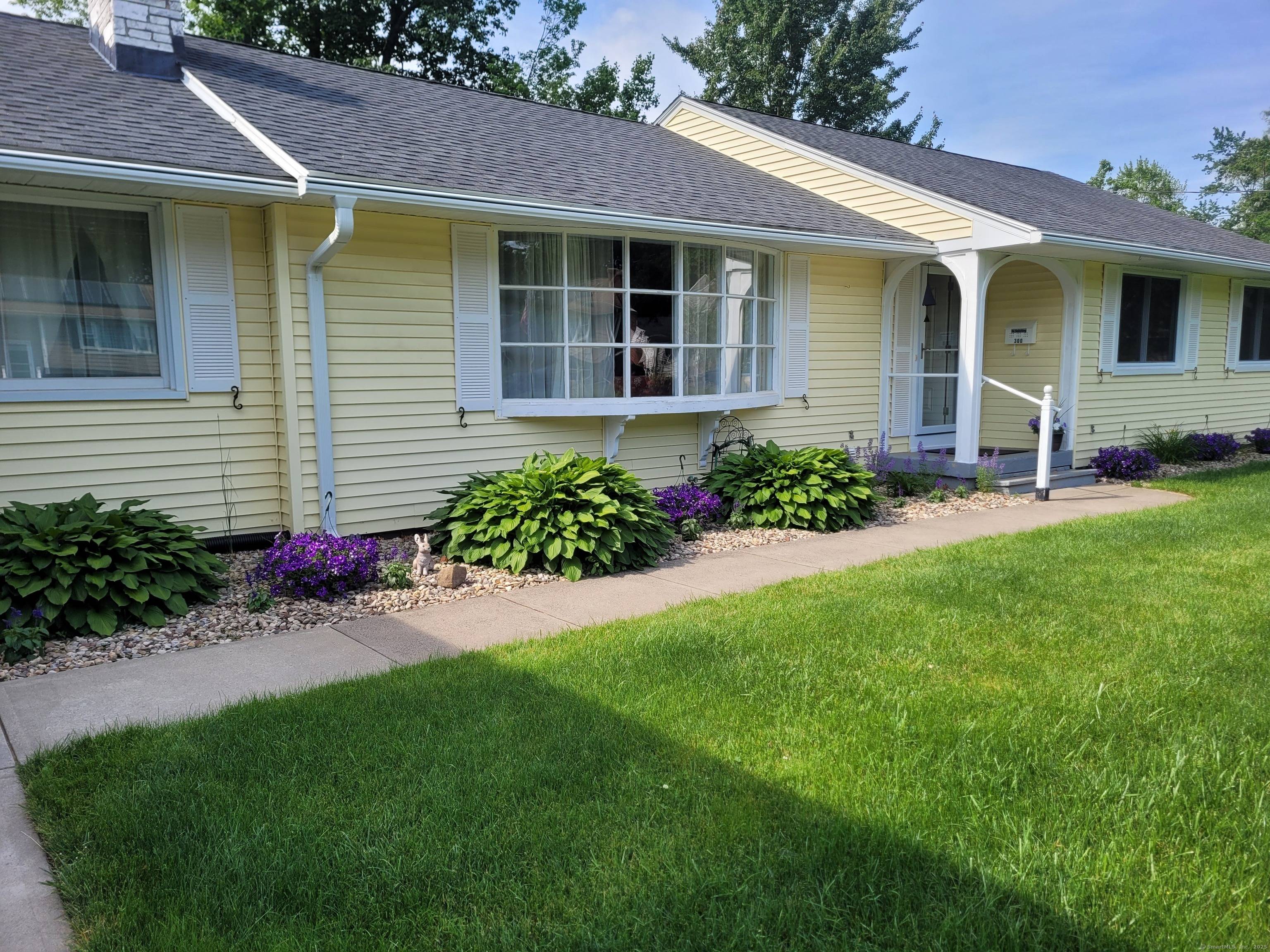Nice clean multi generational with possible income from inlaw suite.