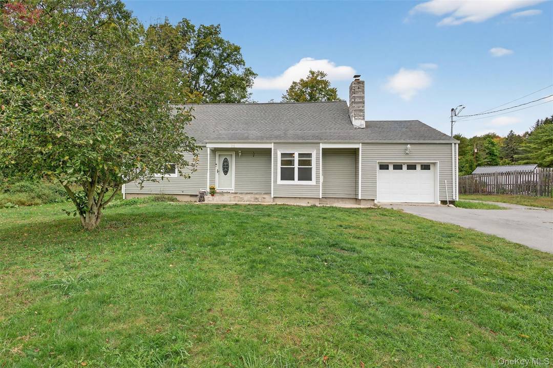 Welcome to 233 Ridge Rd !