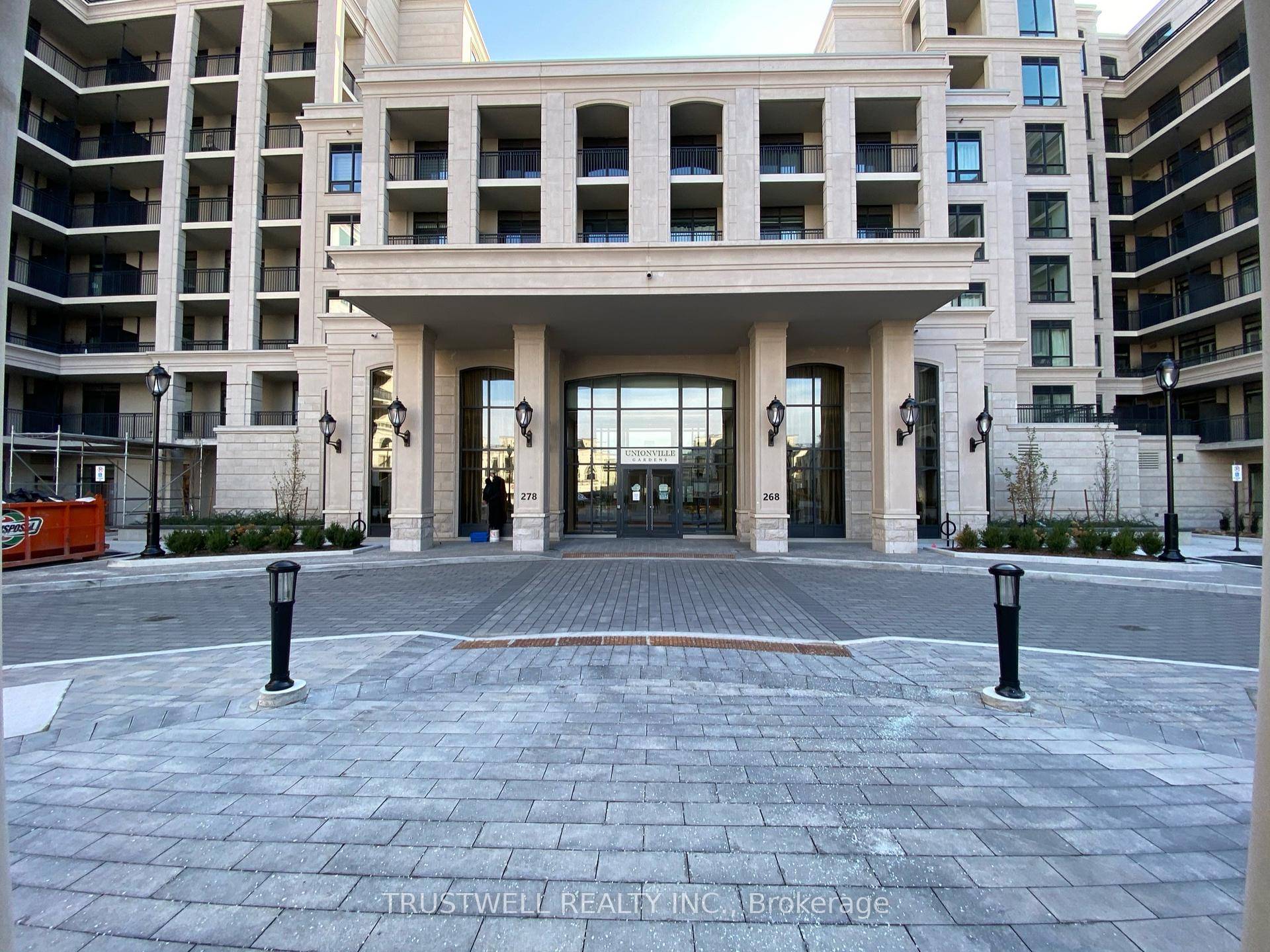 Welcome to Unionville Gardens a luxury condo located in the highly sought after and vibrant urban hub of Downtown Markham, the city's central business district and home to the York ...