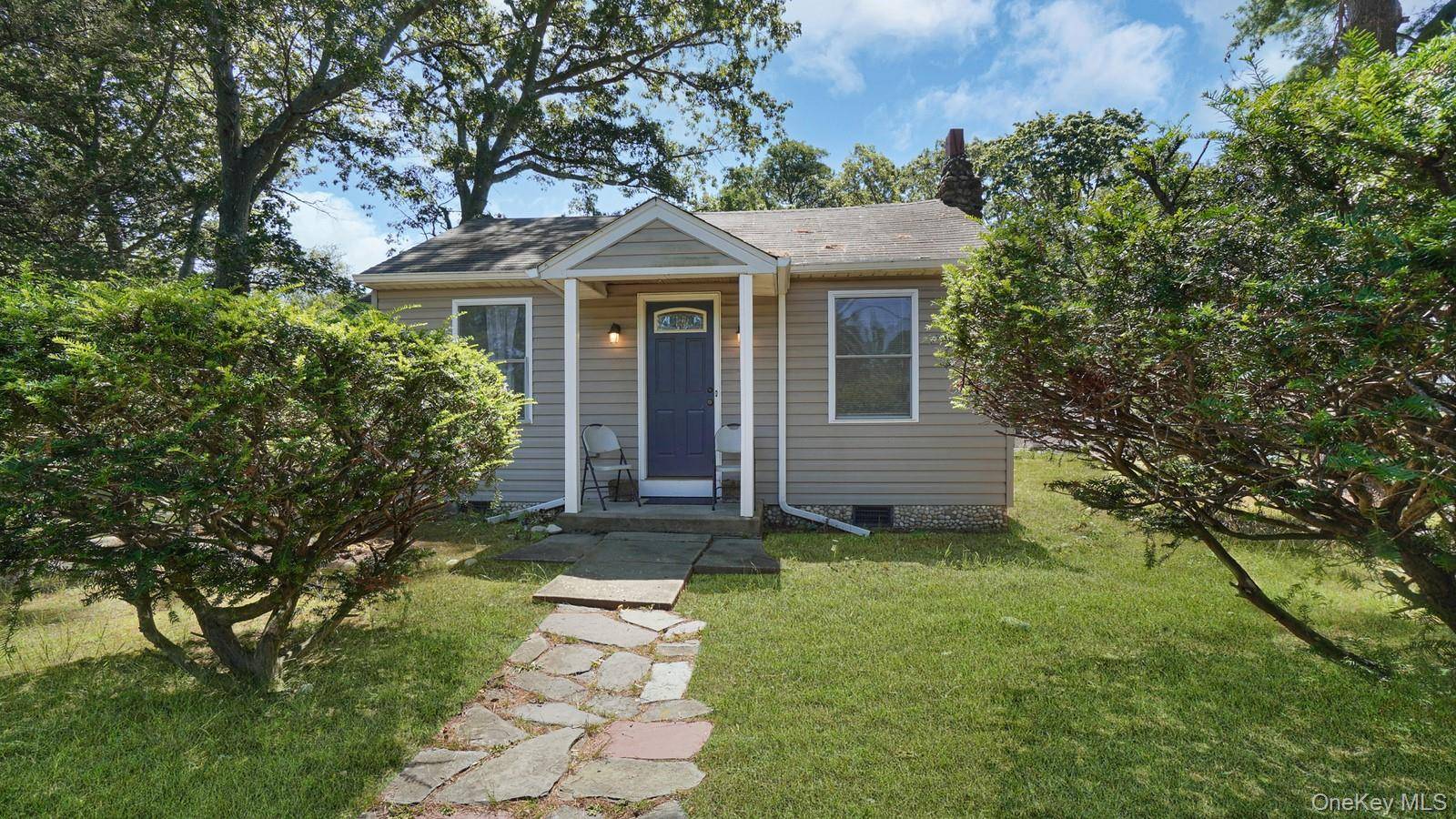 Welcome to 59 Curtis Drive, a delightful 3 bedroom, 1 bathroom ranch nestled in the heart of Sound Beach, just minutes from the Long Island Sound.