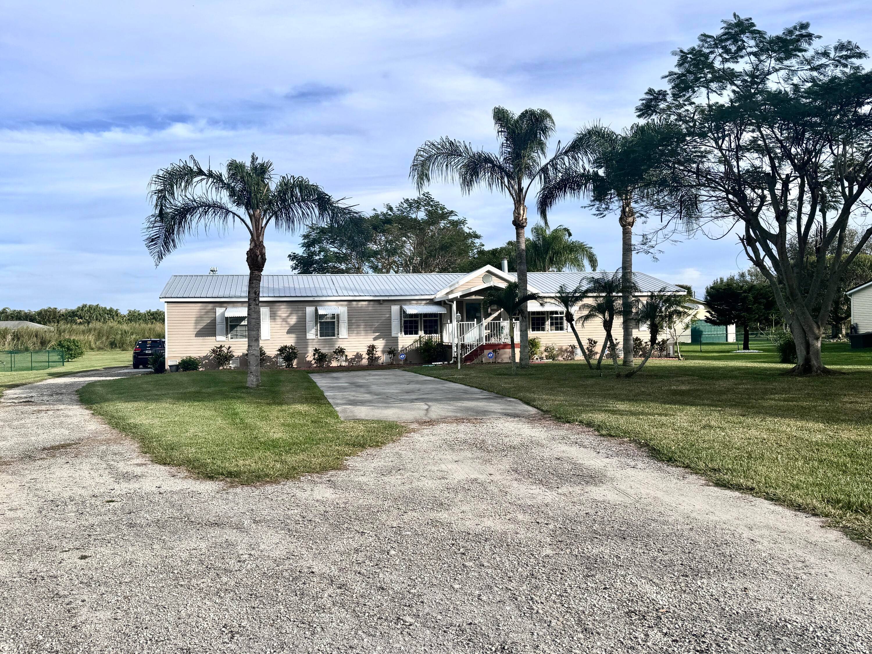 MOTIVATED SELLER. Discover the charm of this spacious 4 bedroom 2 bath home w 2278 ft.