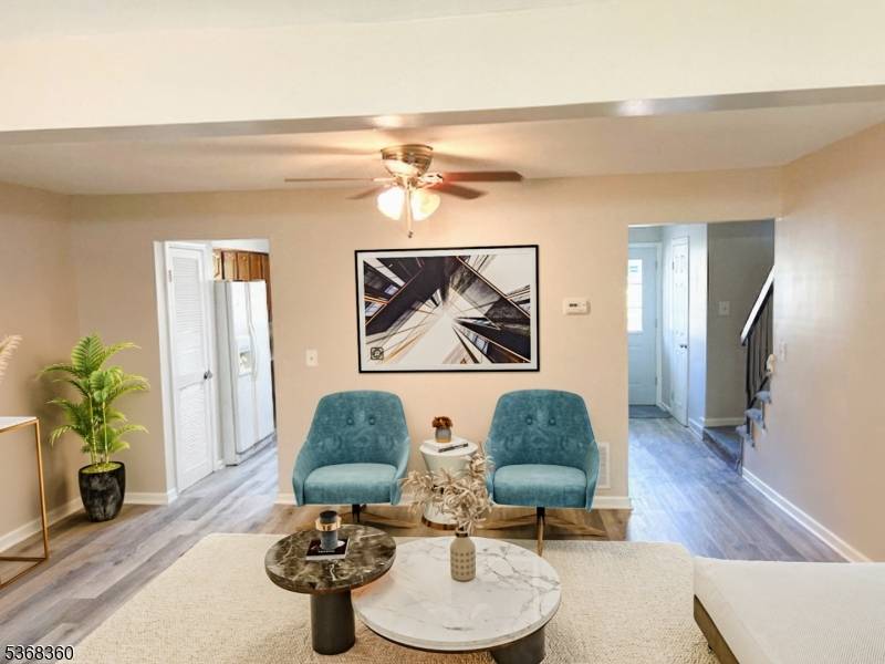 Recently Renovated Townhouse, all new floors, walls painted, move in ready 3 bedroom 2.