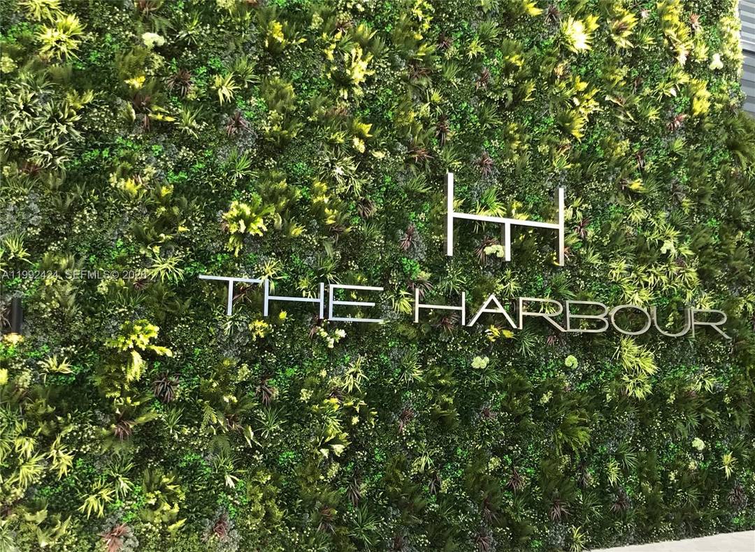 The Harbour is located minutes to Sunny Isles amp ; Bal Harbour and the beach, direct access to Biscayne Boulevard and close to Aventura Mall.