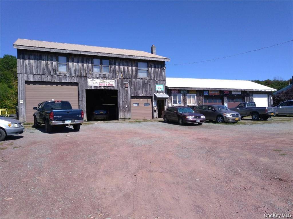 Exceptional Mixed Use Property Auto Garage amp ; 2 Residential Homes amp ; Business Licenses Auto Inspection Dismantle Car Dealer Auto Repair This well established auto garage has been servicing ...