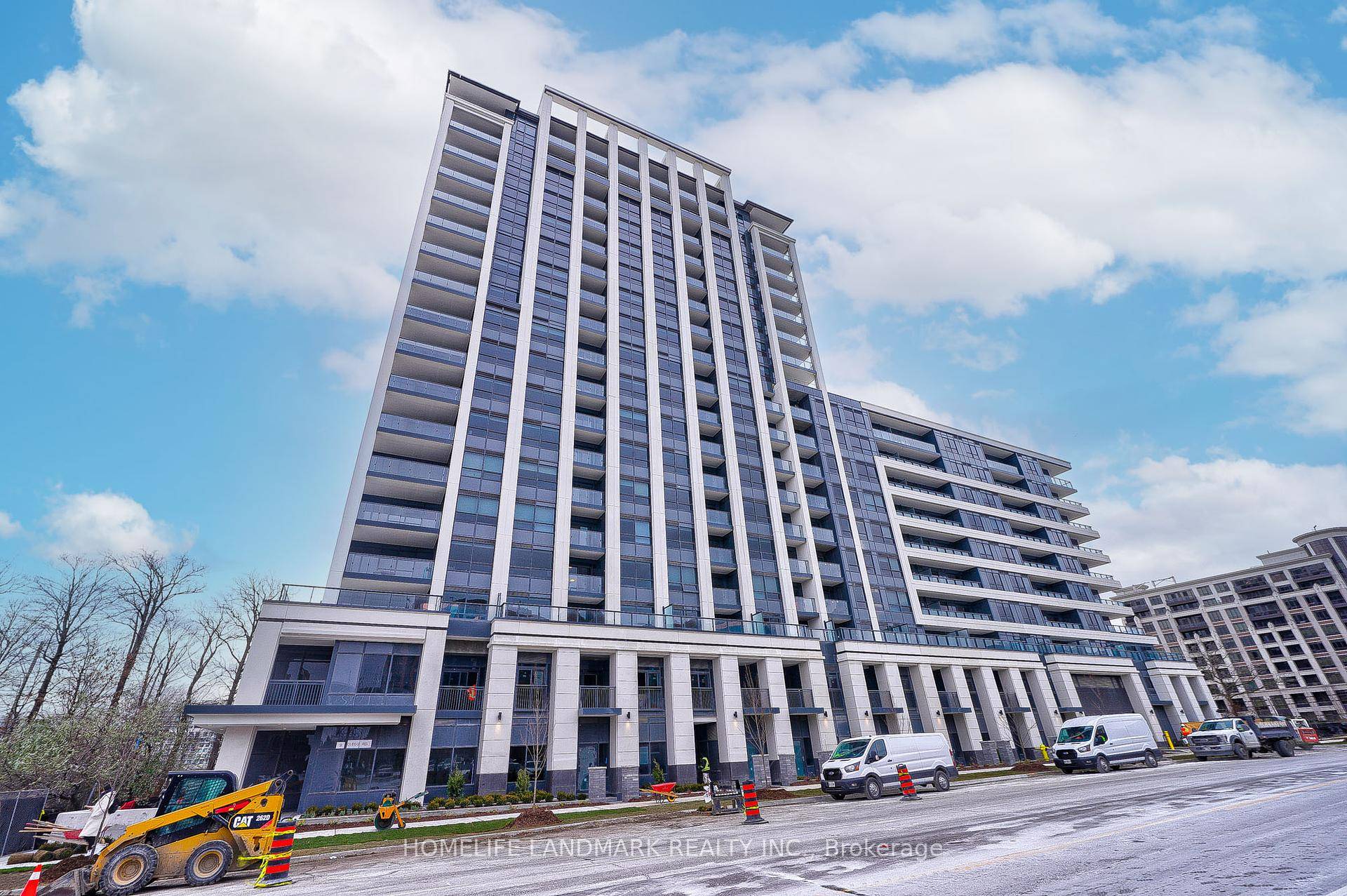 Discover luxury living in this nearly brand new, 1 year old Vendome condo in the heart of Markham.
