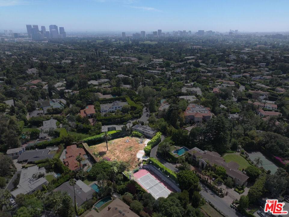 1120 Summit Dr Beverly Hills Post Office | B.H.P.O. La