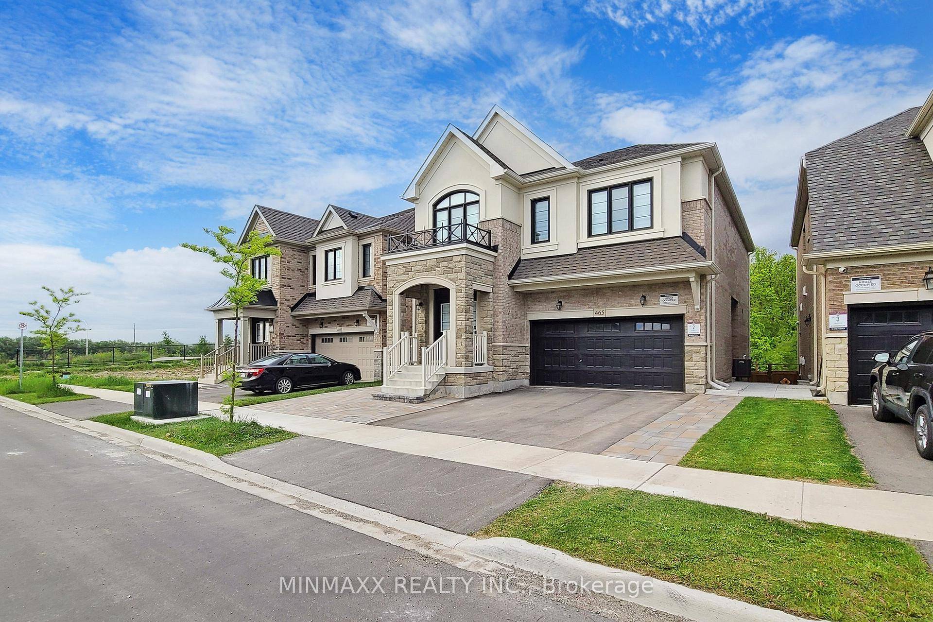 Absolutely Stunning ! Big and Bright Studio Legal Basement Apartment in a Detached Double Garage Great Gulf Built Executive Home with a Separate Side Entrance.