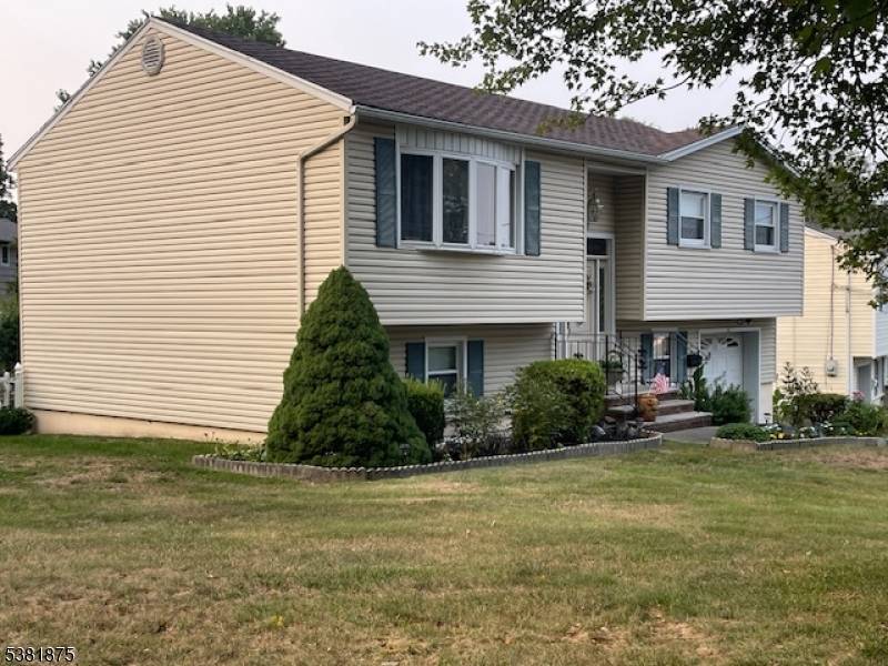 Location is great, 5 minutes from Rt 287, 15 minutes from Rt 46.