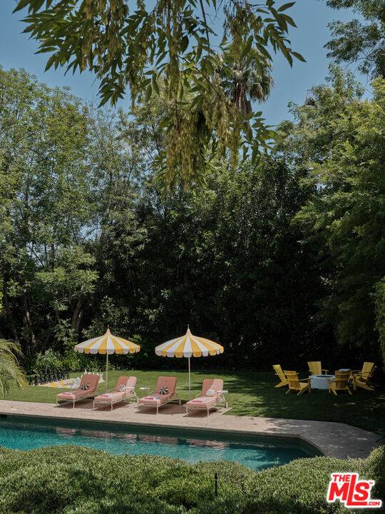 661   Doheny Rd 6BR Beverly Hills Post Office | B.H.P.O. La