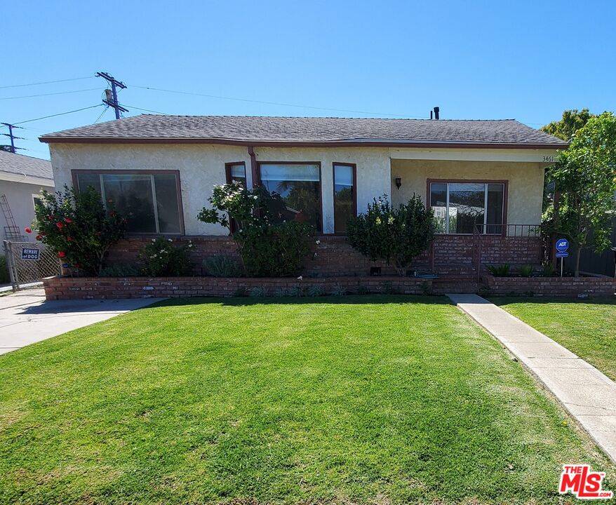 3461   Redwood Ave 3BR Marina Del Rey La