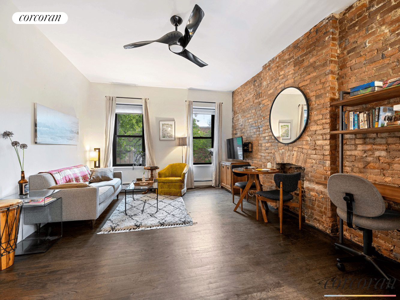 Serene and sun lit one bedroom in a well run coop at the heart of Prospect Heights.
