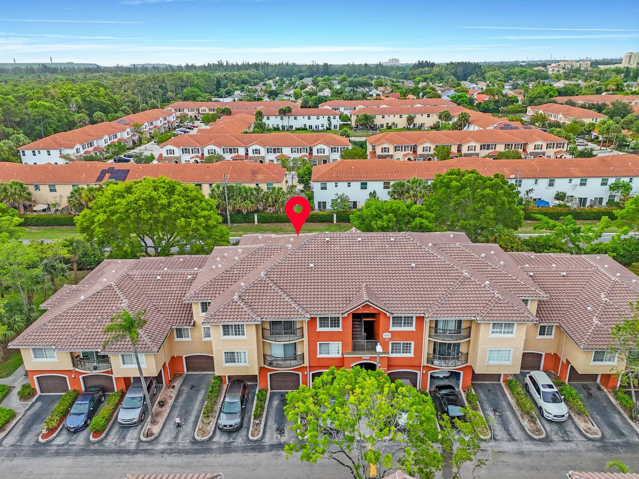 Stylish 3 2 Condo in Grand Isles Freshly Painted Move In Ready !