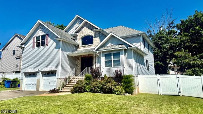 Fiume St Woodbridge Twp. New Jersey Single-Family
