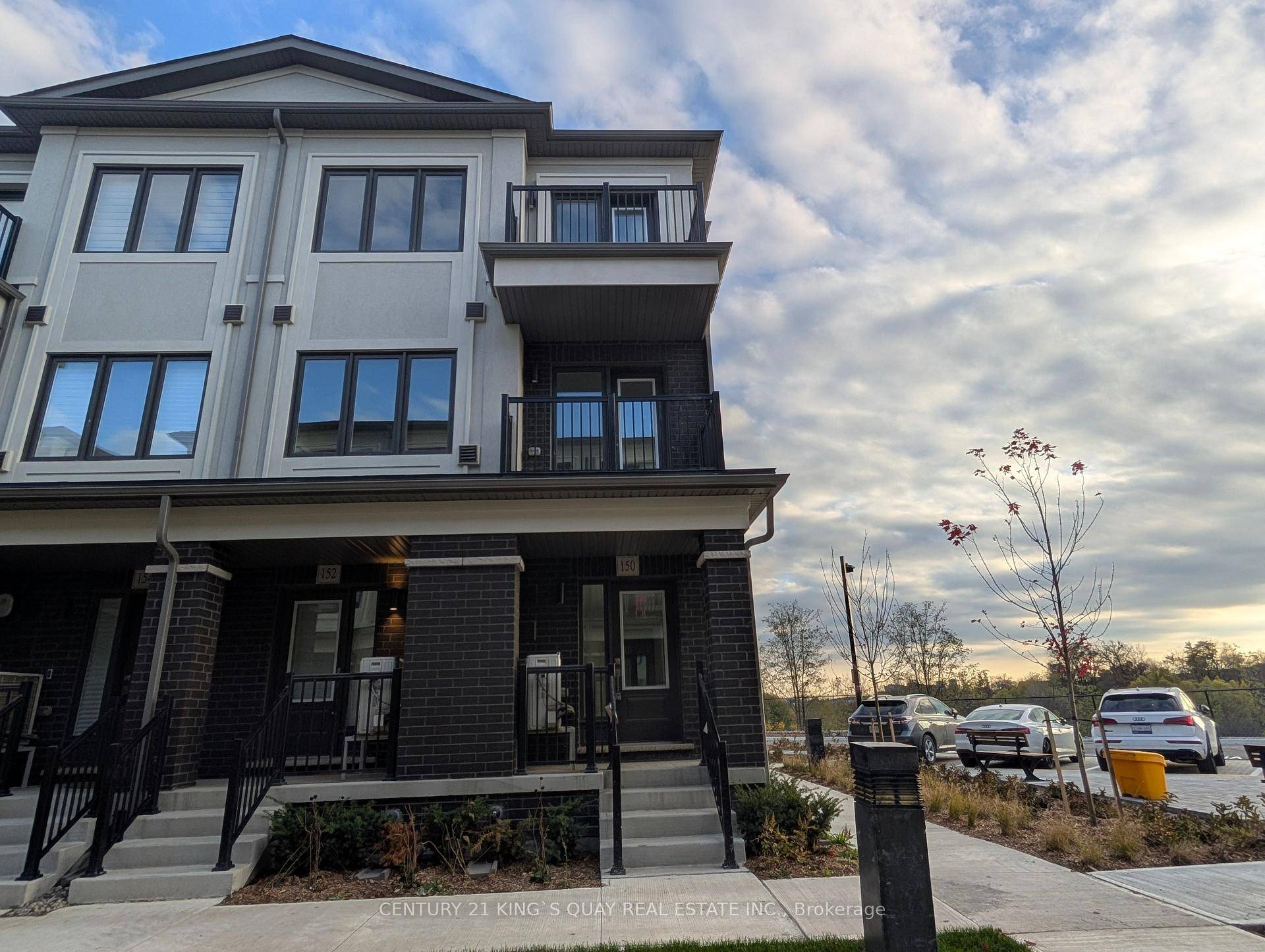Brand New Never Occupied Luxury Quality Built Condo Townhome across from Gorgeous Ravine adjacent to Children Playground amp ; Visitor Parking right besides Prestigious Bayview Hill Area closed by Prominent ...