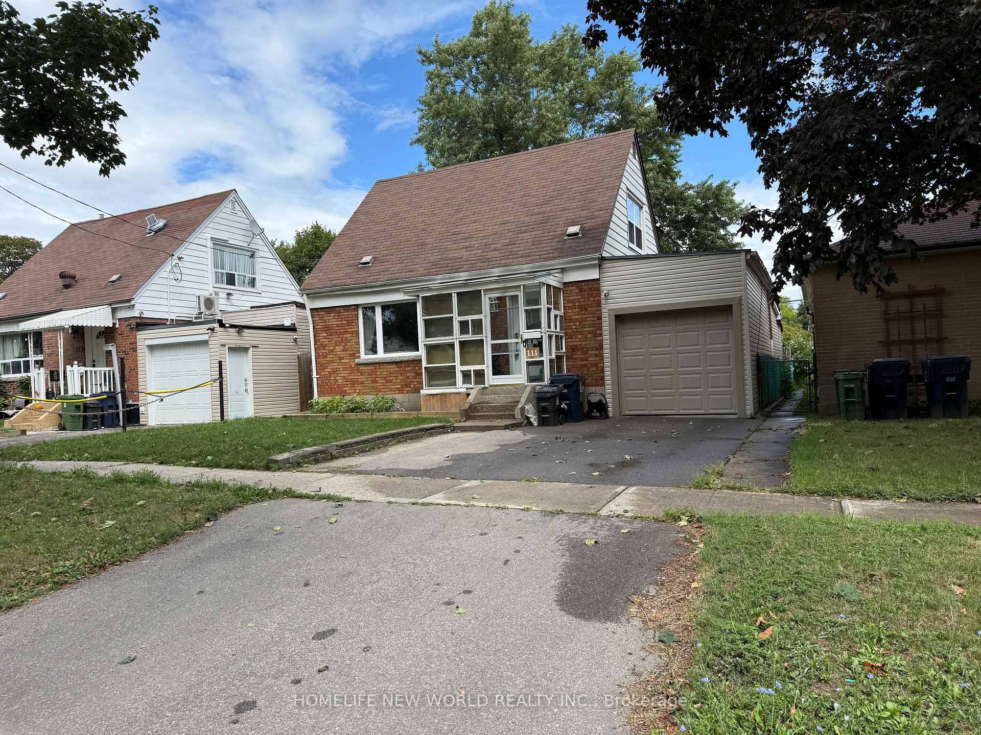 Prime location, 43 ft x 117 ft big lot with approximately 1, 600 sq ft of total living space.