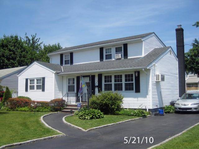 Newly updated on a quite street, this 4 BR 3 Full bath home is for you to raise your family.