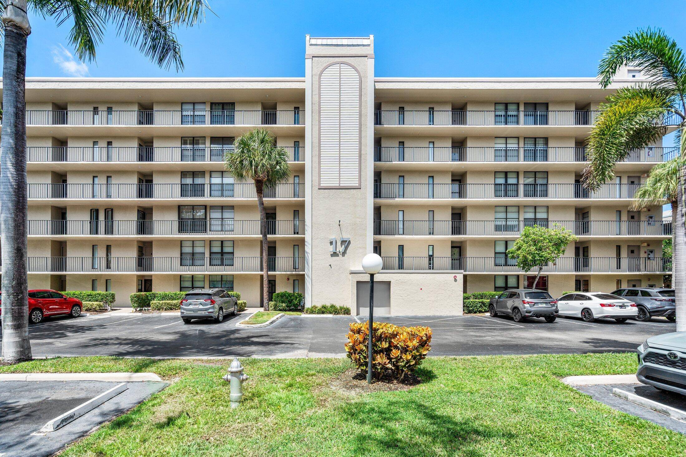 Attention Investors ! Rare waterfront condo in East Boca Raton.
