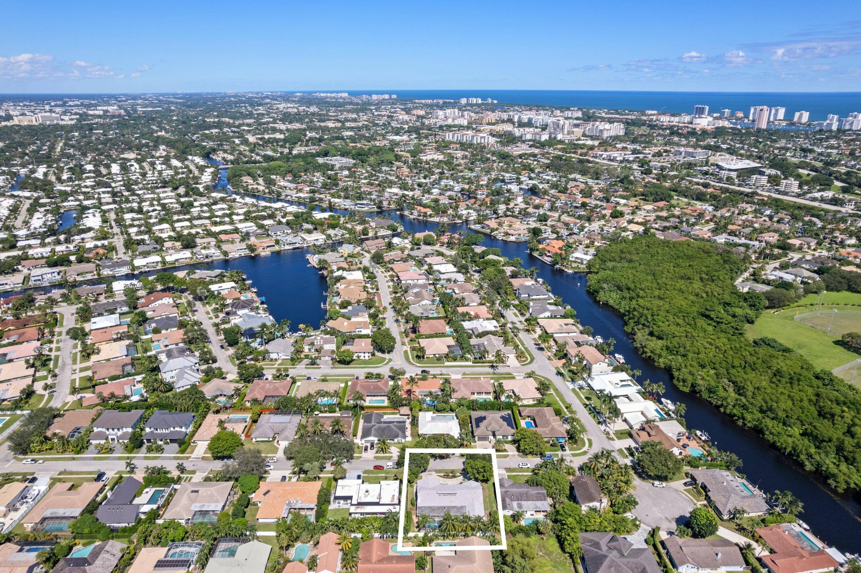 SPACIOUS SINGLE FAMILY HOME PRIME LOCATION IN EAST BOCA'S PRESTIGIOUS CAMINO LAKES WALK BIKE TO HILLSBORO EL RIO PARK A RATED SCHOOLS FRIENDLY OPEN NEIGHBORHOOD CUL DE SAC STREET Double ...