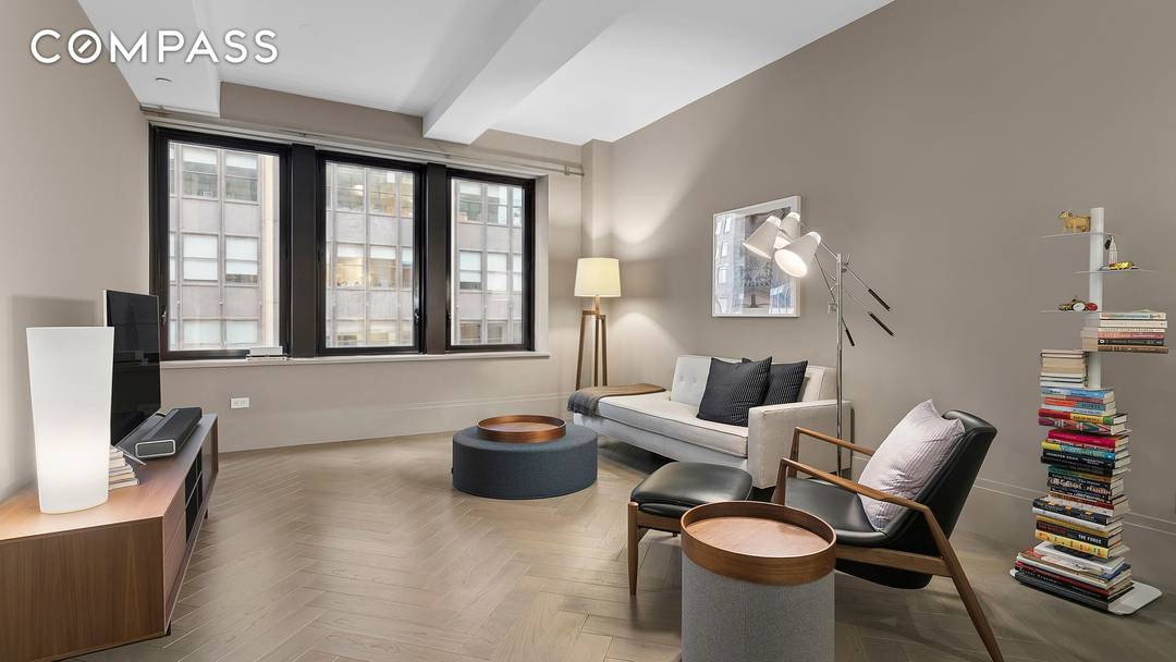 Welcome to Residence 7C at 101 Wall Street a home that offers a new development feel without the new development pricing.