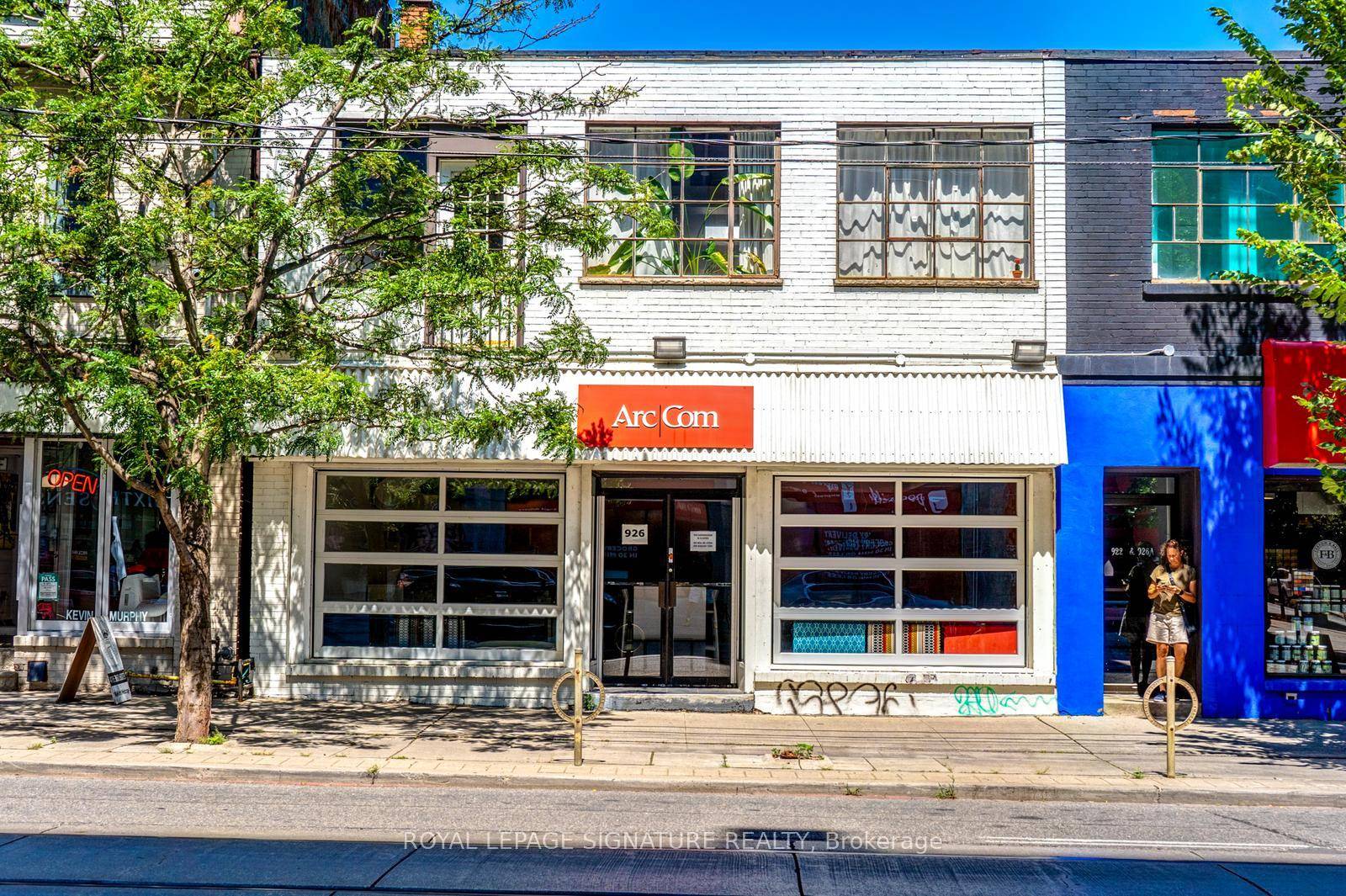 926 King Street W Main, Toronto C01, ON M5V 1P5