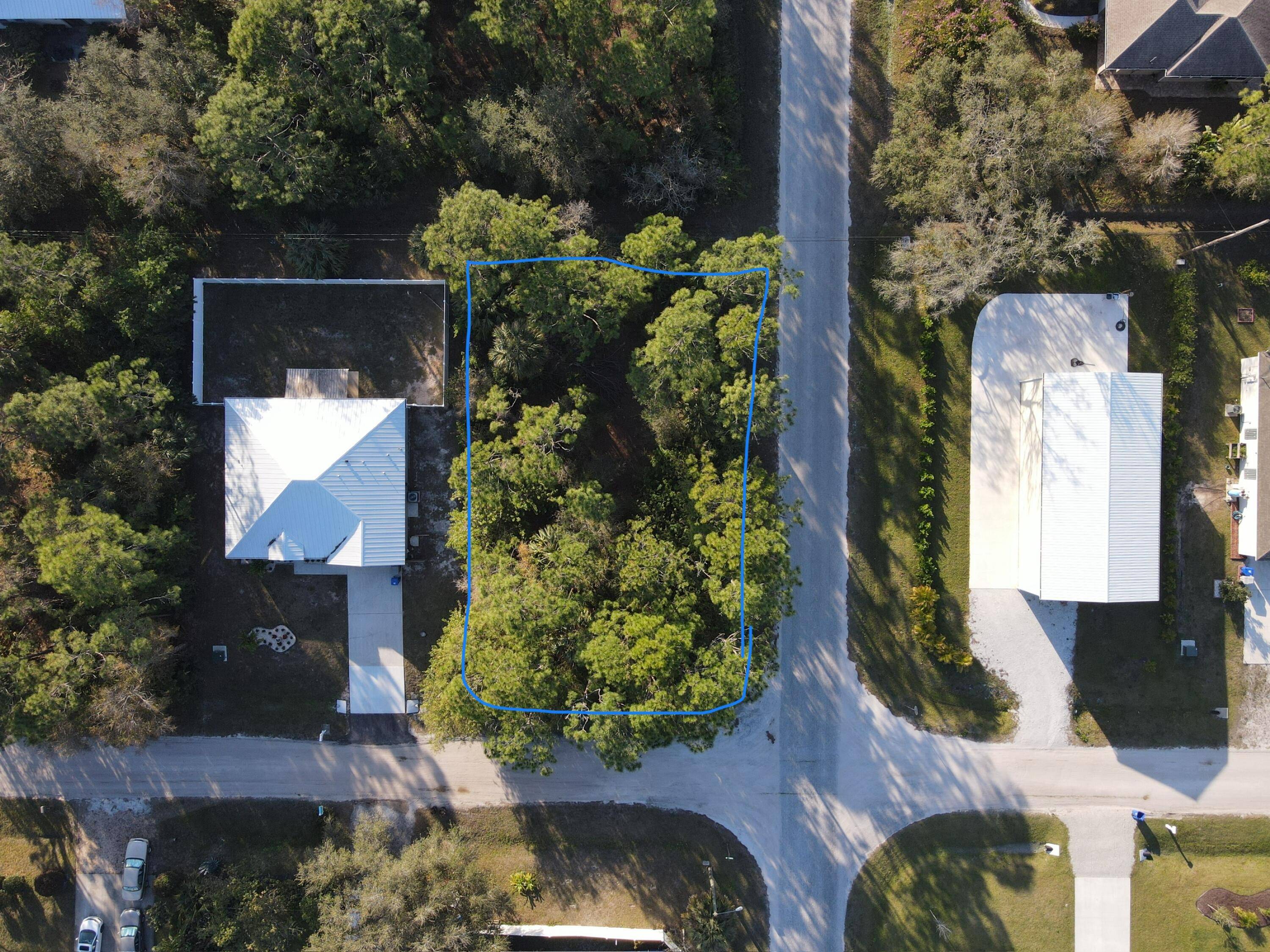 Check out this 0. 22 acre buildable corner lot in Vero Lake Estates !