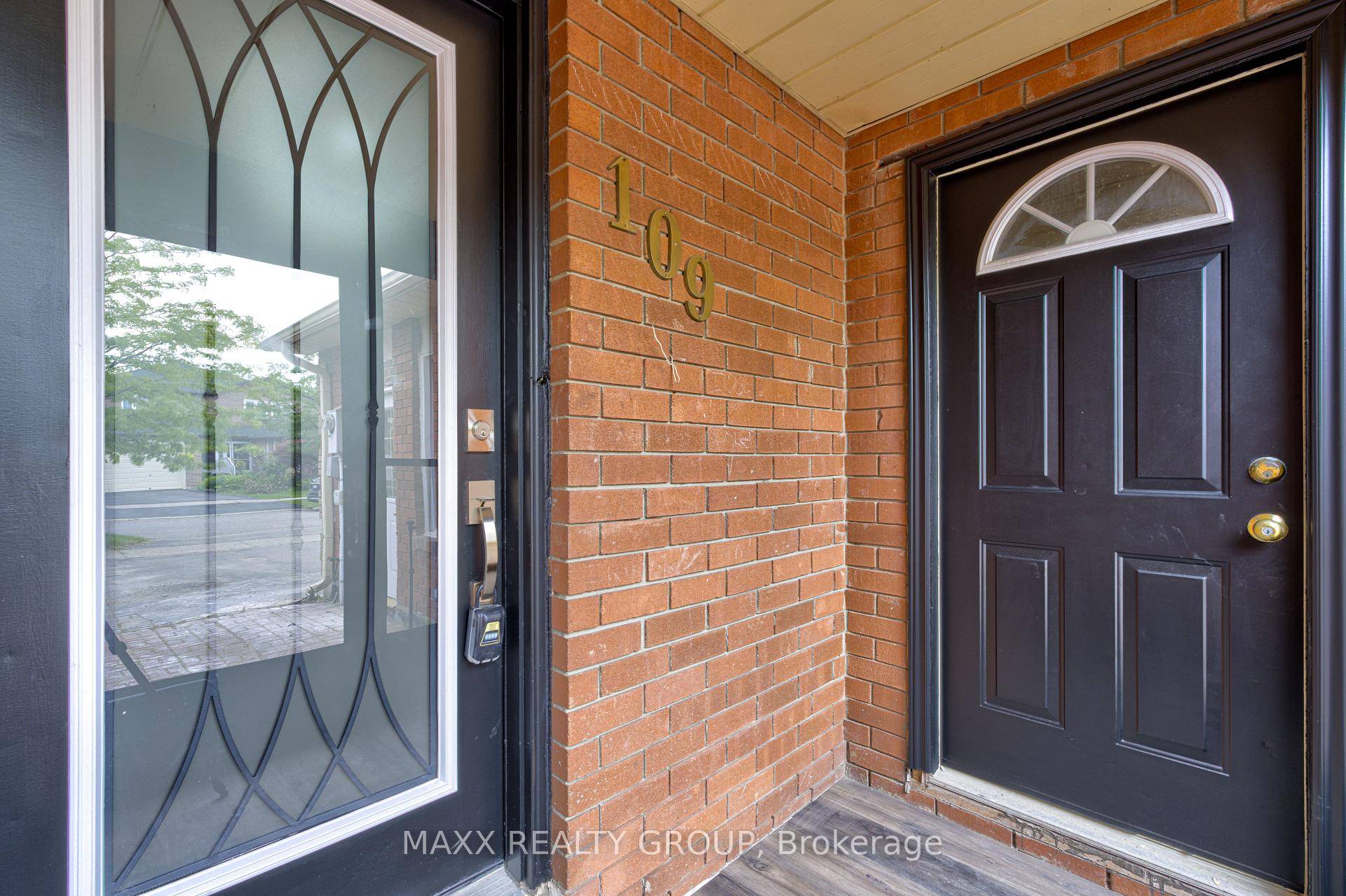 This spacious 3 bedroom home has been completely renovated in 2025 with modern finishes throughout.