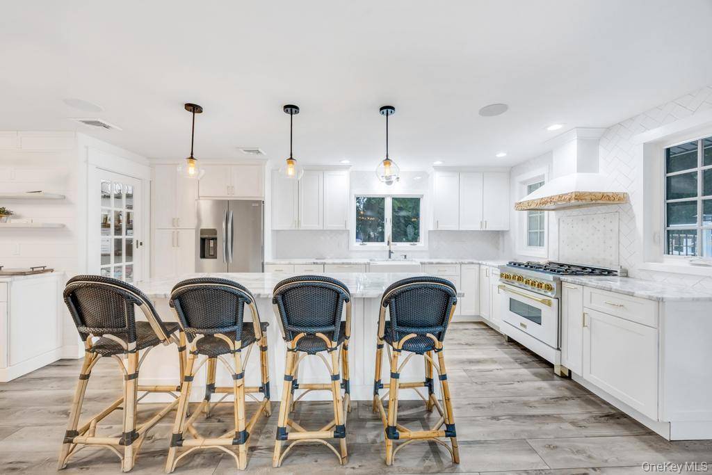 Welcome to 532 Ocean Avenue, Oakdale a rare rental opportunity offering a stunning 4 bedroom, 2 bath expanded split level home that was fully gut renovated in 2021 and designed ...