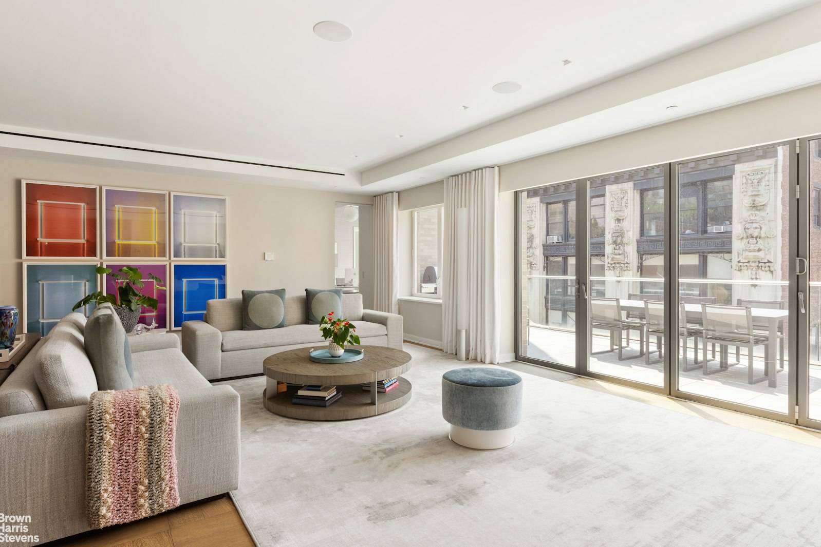 Penthouse 1 is a stunning full floor residence located in the heart of the Flatiron District, one of New York City's most coveted and vibrant neighborhoods.