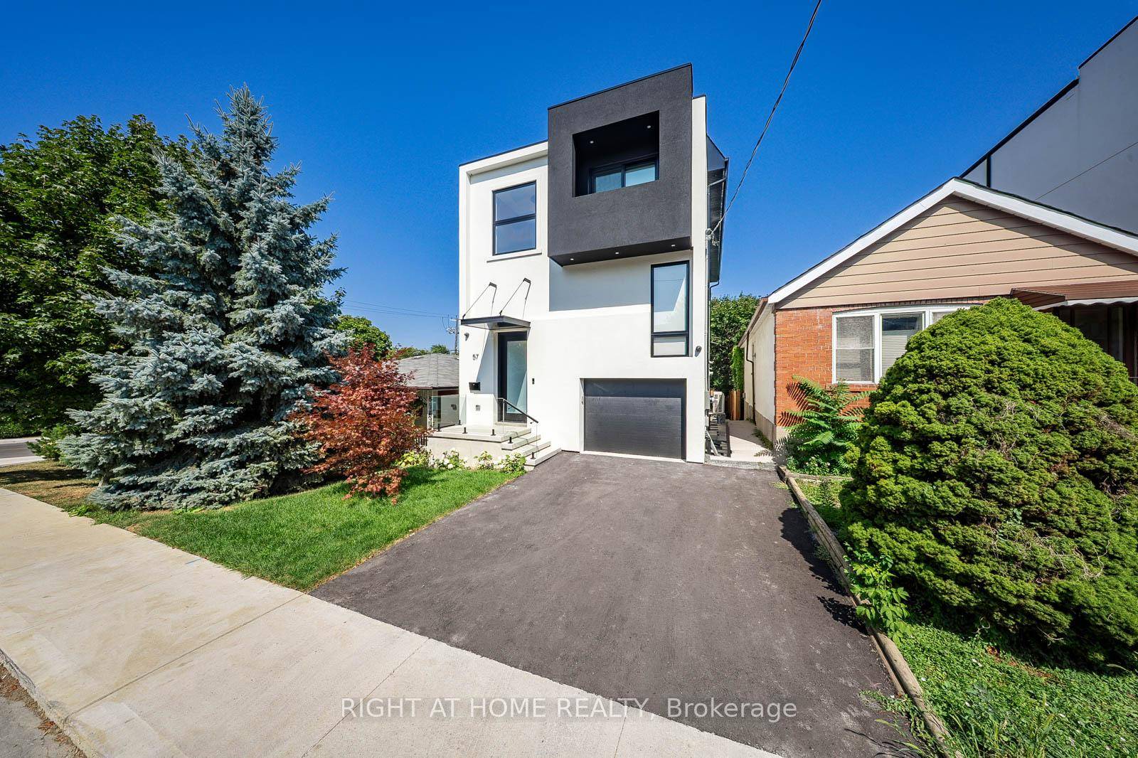 A show stopper ! Stunning house in Toronto's desirable Oakwood Village neighborhood and steps away from Eglinton's new subway line.