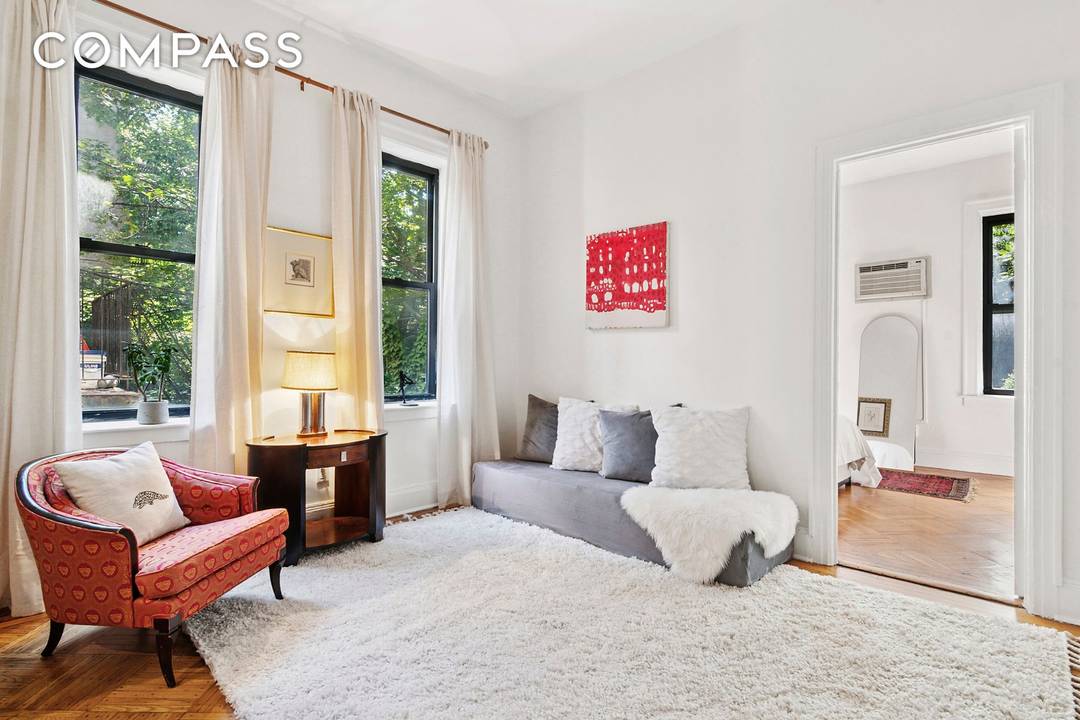 Welcome to Apartment 2 a beautifully appointed one bedroom home with its own private backyard on one of Boerum Hill s most picturesque tree lined blocks.