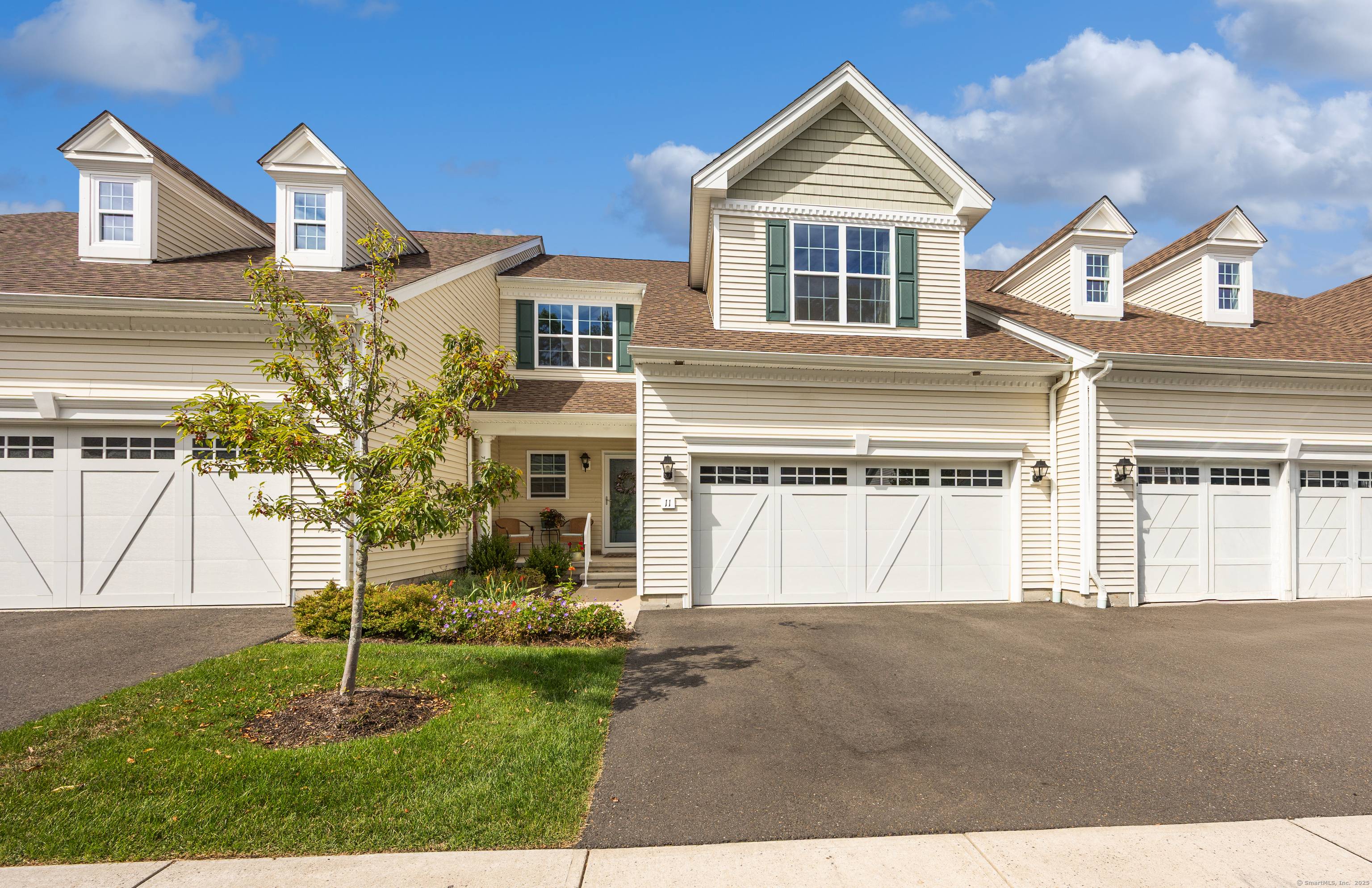 This luxury unit within the Regency at Prospect's esteemed 55 active adult community will not disappoint !