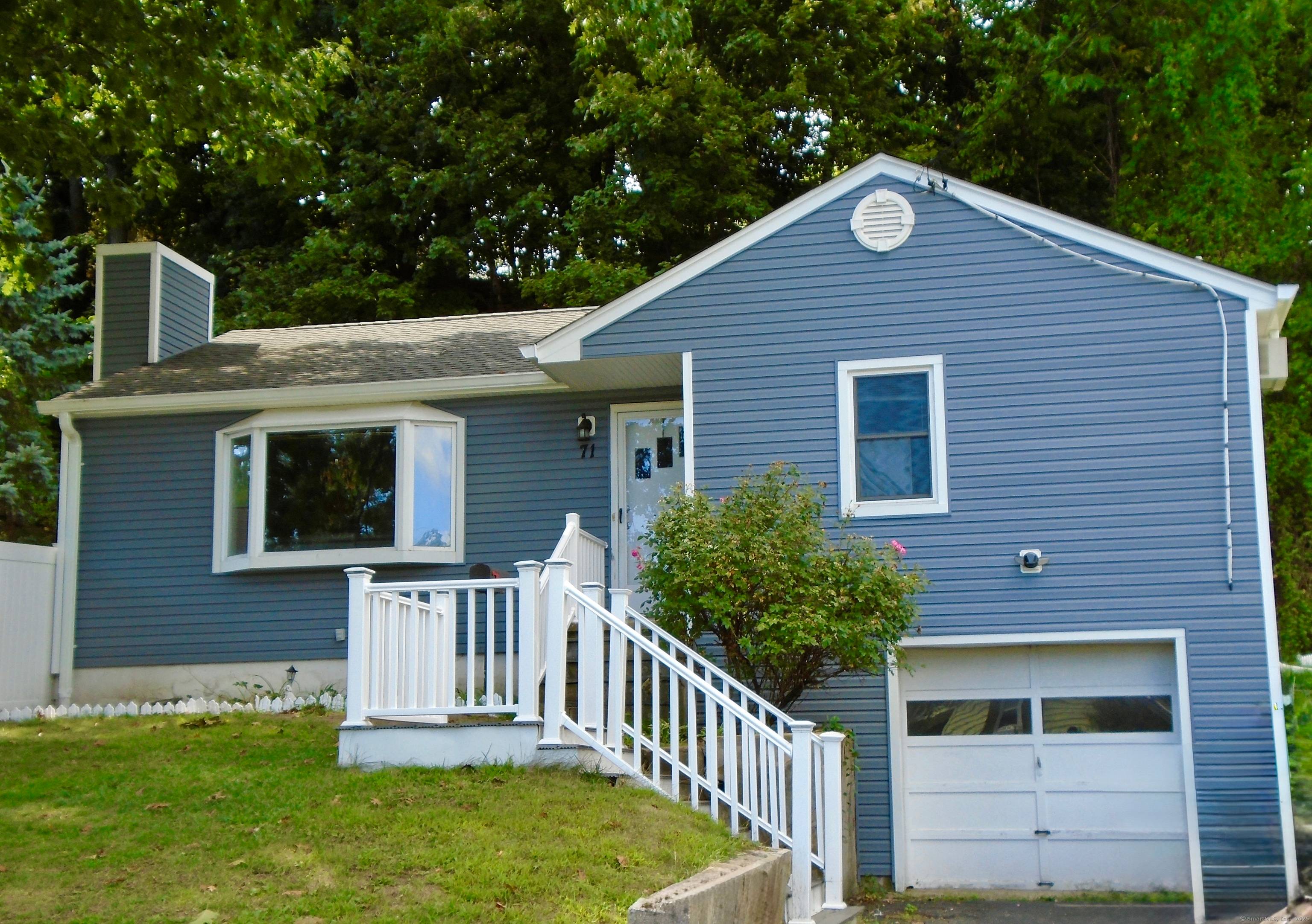 Tucked away on one of the last homes at the end of a quiet, sought after cul de sac in Glenbrook, this versatile 2 3 bedroom Ranch is full of ...