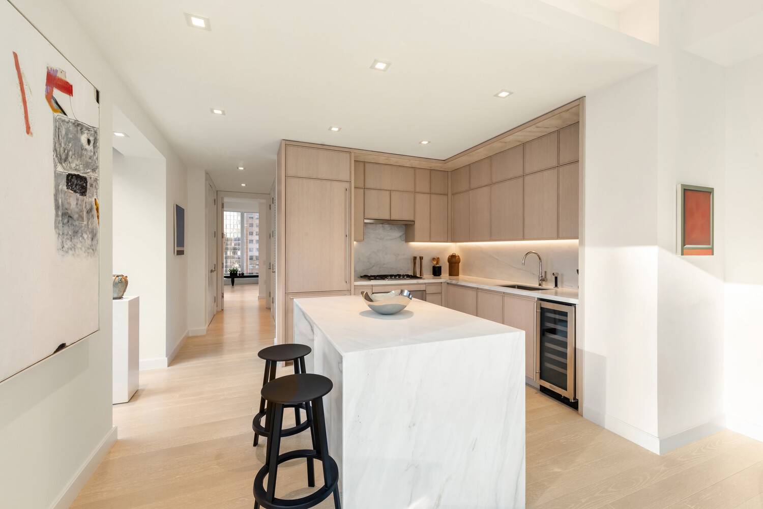 Immediate Occupancy. This expansive one bedroom, one and a half bathroom residence designed by Champalimaud offers northern, western, and southern exposures through floor to ceiling windows.