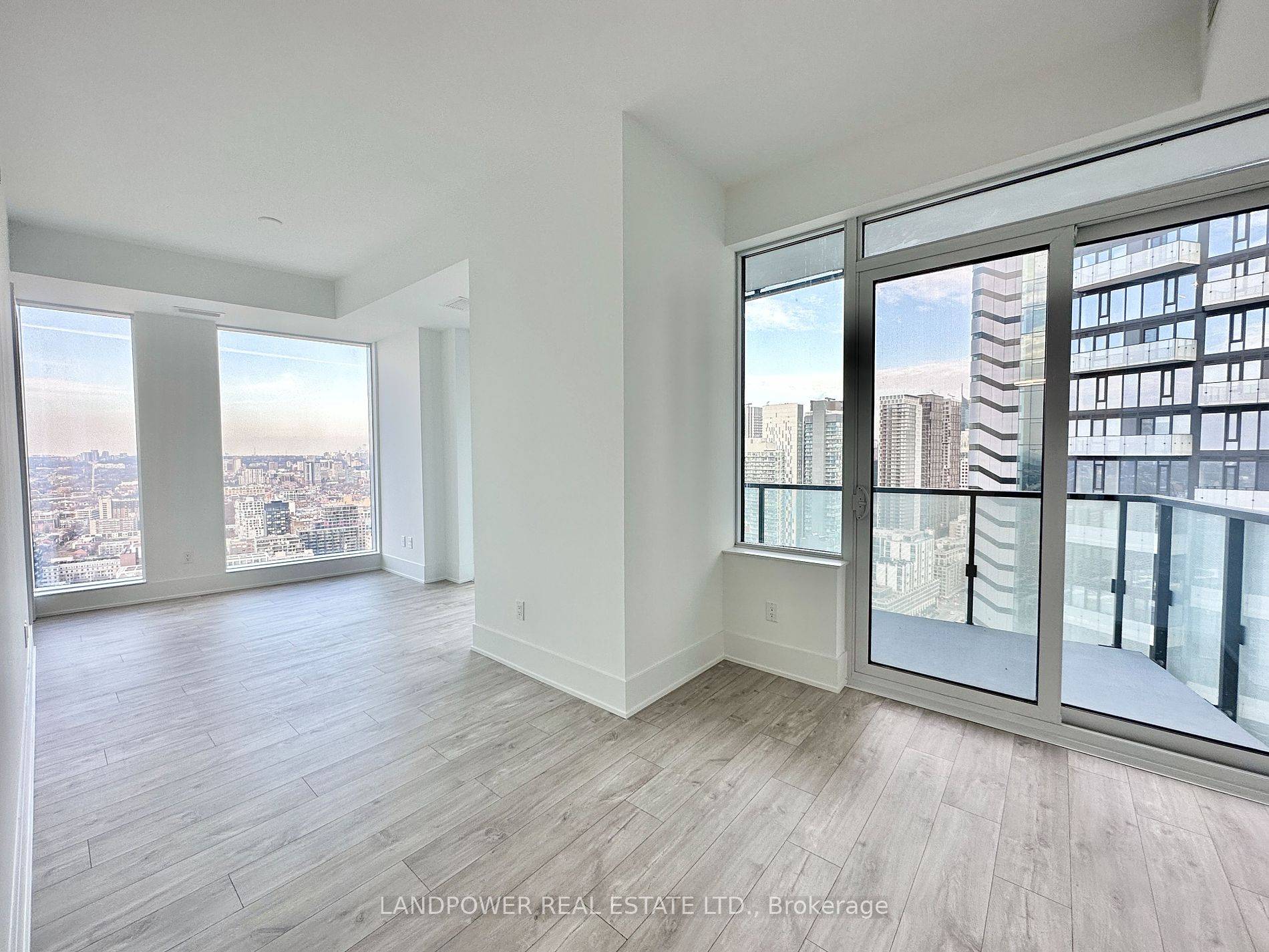 BRAND NEW CORNER 2 Bedrooms Unit with 2 Full Bathrooms at THE WELL by TRIDEL !