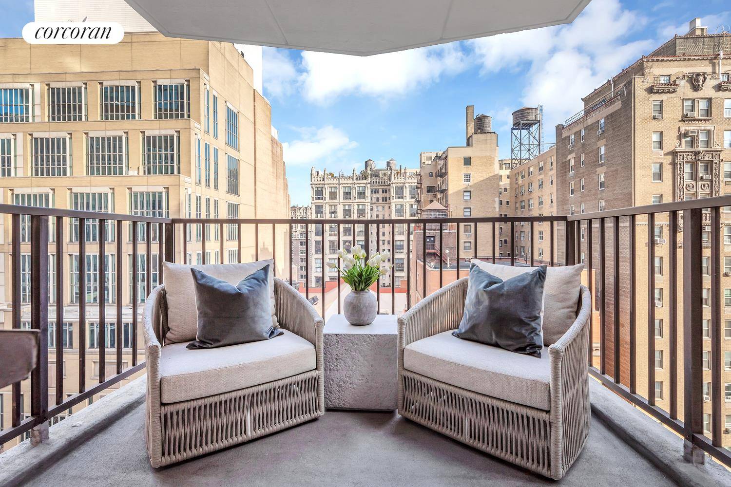 Welcome pied a terres and terrace lovers !