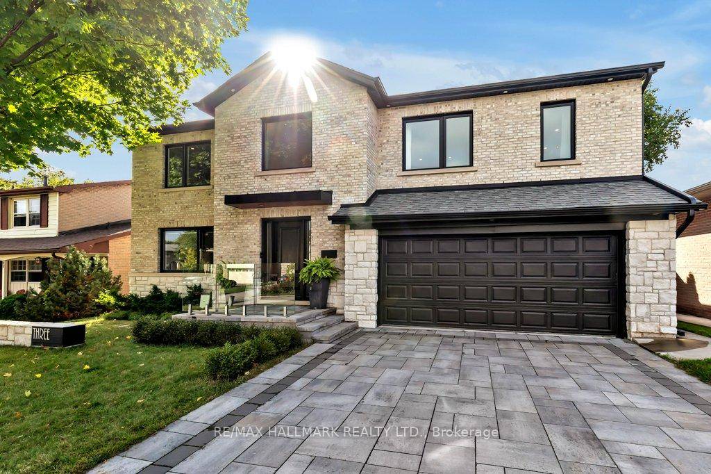 Client RemarksWelcome to 3 Averdon Crescent, a luxurious 4 1 bedroom, 4 bathroom detached home, completely rebuilt and extended five years ago.