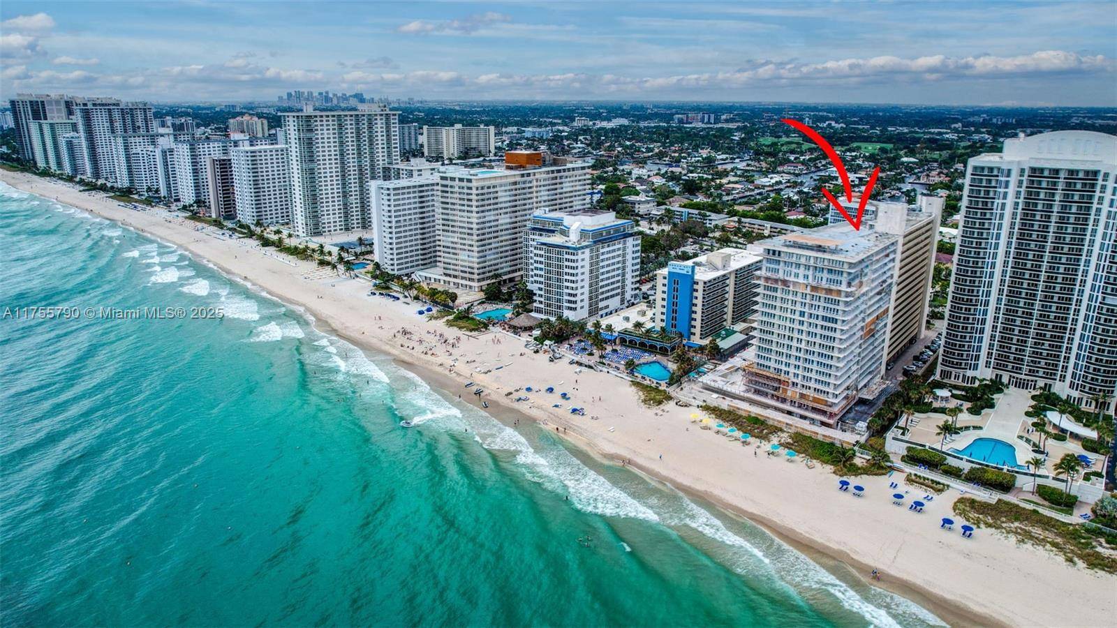 Luxury Coastal Living Awaits !