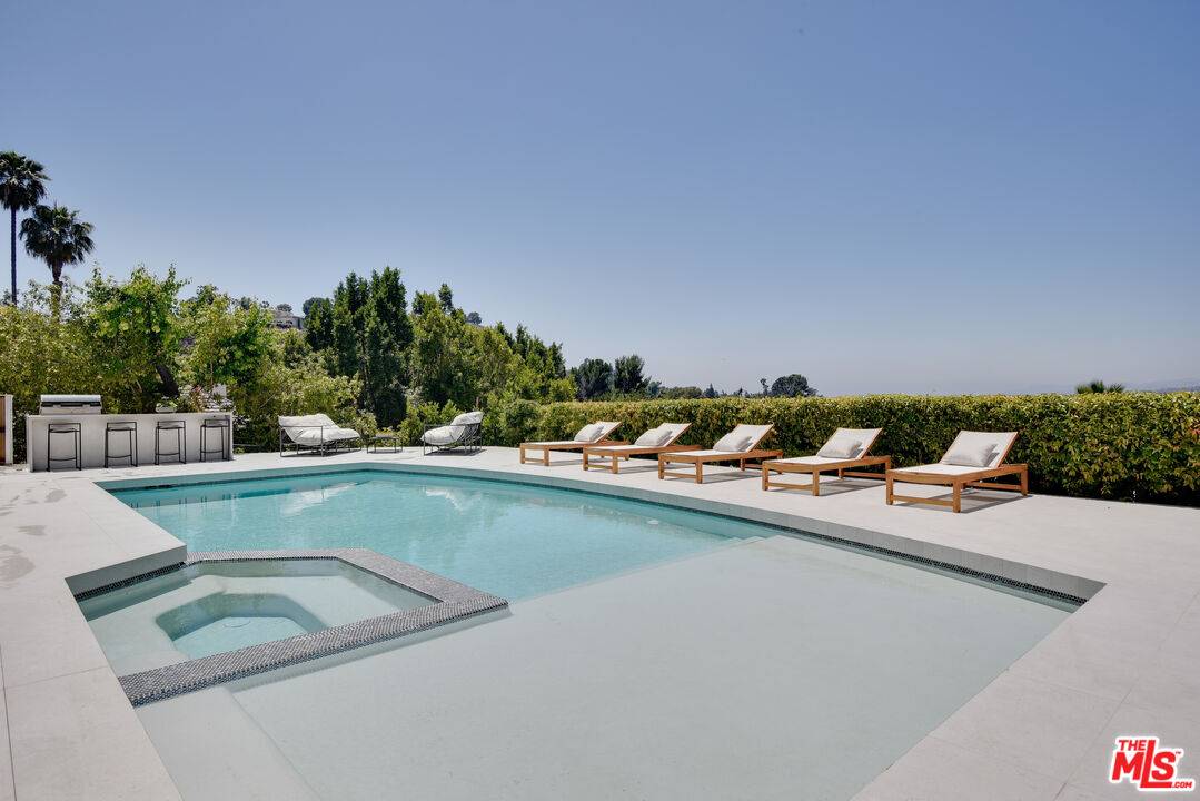 8908   Alto Cedro Dr 5BR Beverly Hills Post Office | B.H.P.O. La