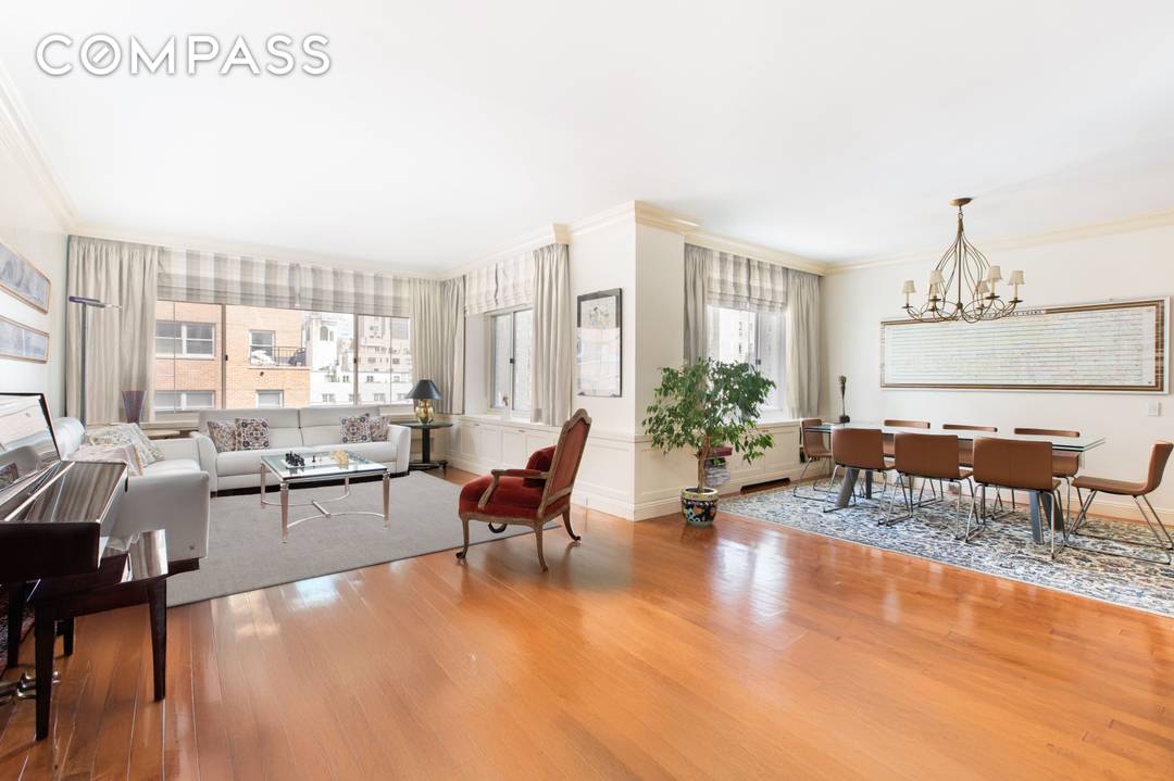 Convertible 2 BDRM ! Welcome to high floor views and incredible light that streams in through walls of windows in this sprawling convertible 2 bedroom home perched atop a premier ...