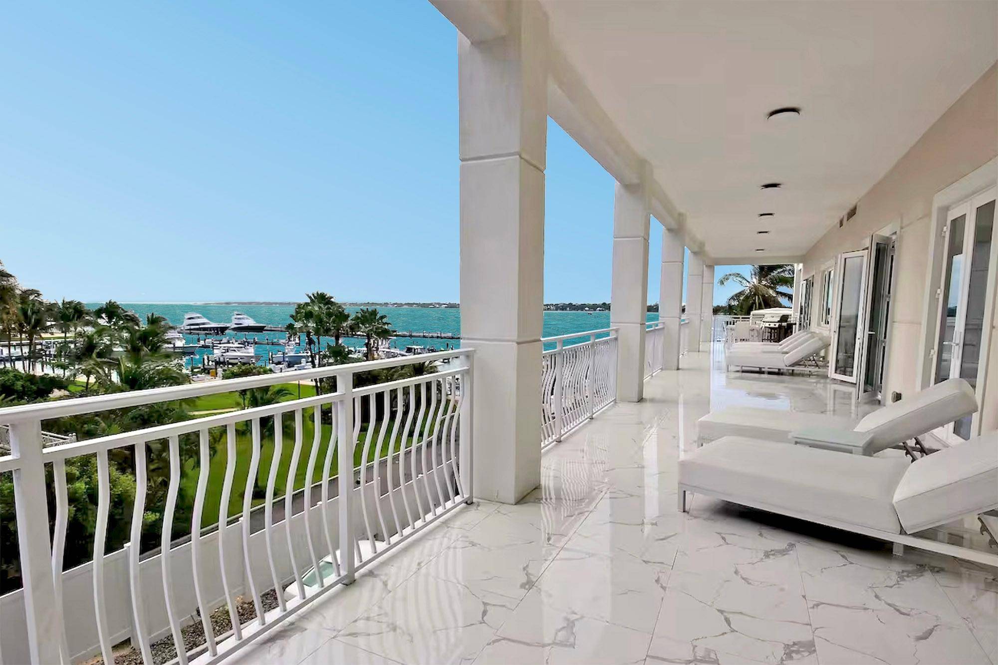 ONE OCEAN Condo New-Providence
