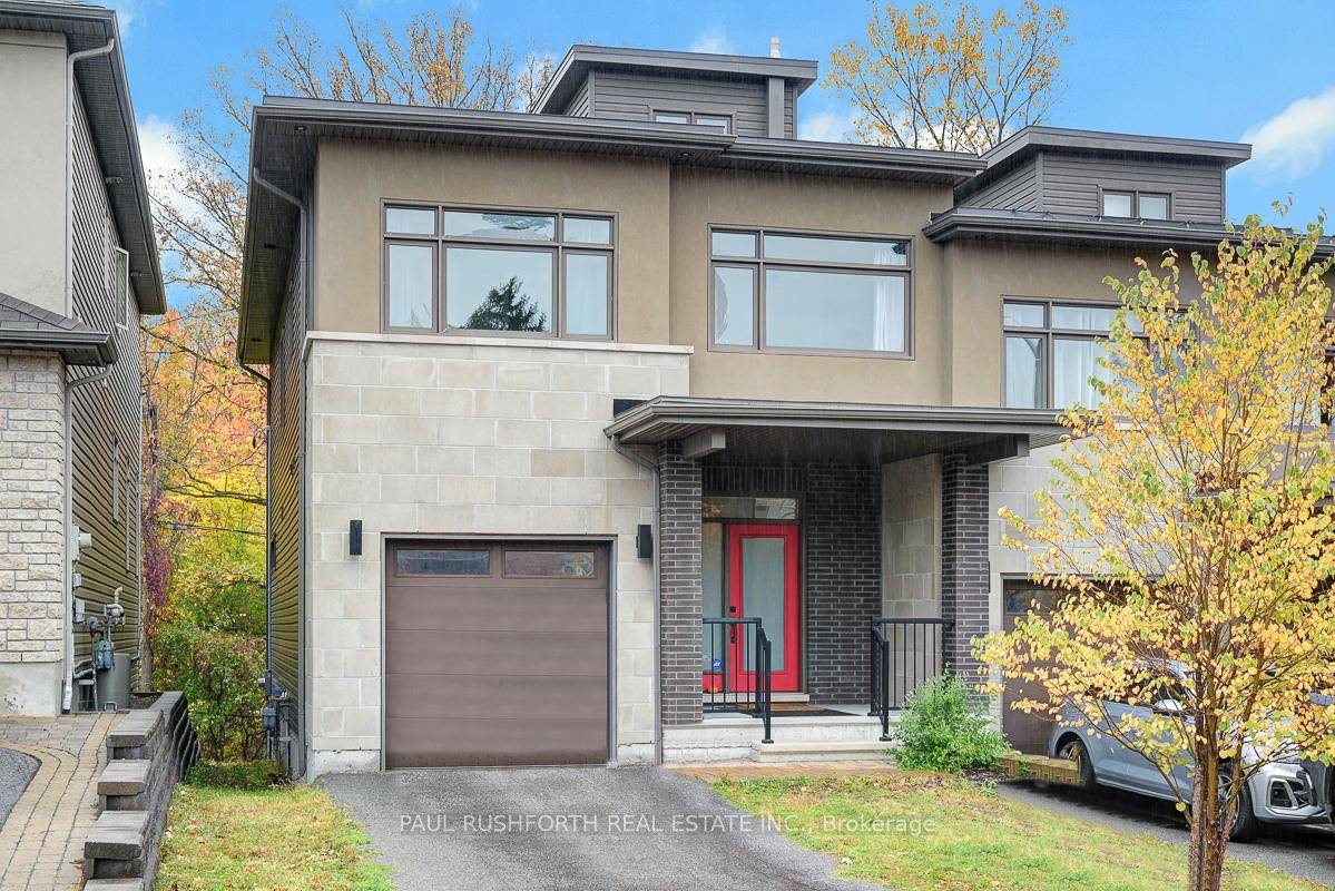 FOR LEASE... STUNNING. IMMACULATE.