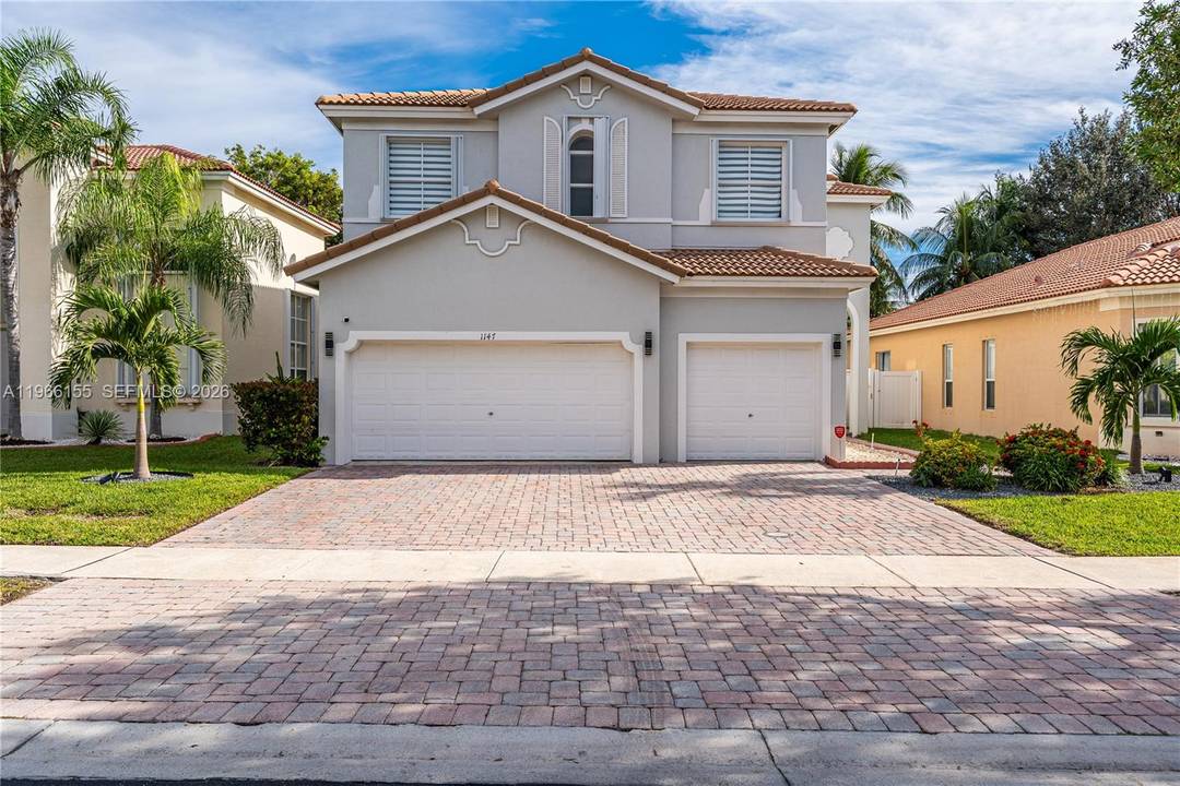 LISTED UNDER APPRAISED VALUE READY FOR A NEW OWNER Located in the desirable Portofino Oaks at the Waterstone Community, this fully updated, modern single family home offers high ceilings, tile ...