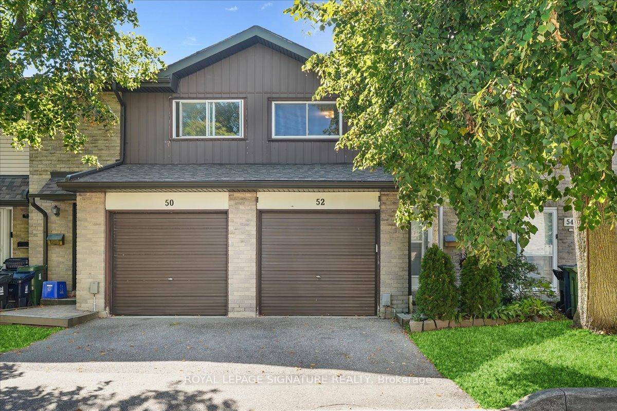 Prime Location ! This Well Maintained Condo Townhome Offers Exceptional Value, Making It An Ideal Choice For Both First Time Buyers And Downsizers.