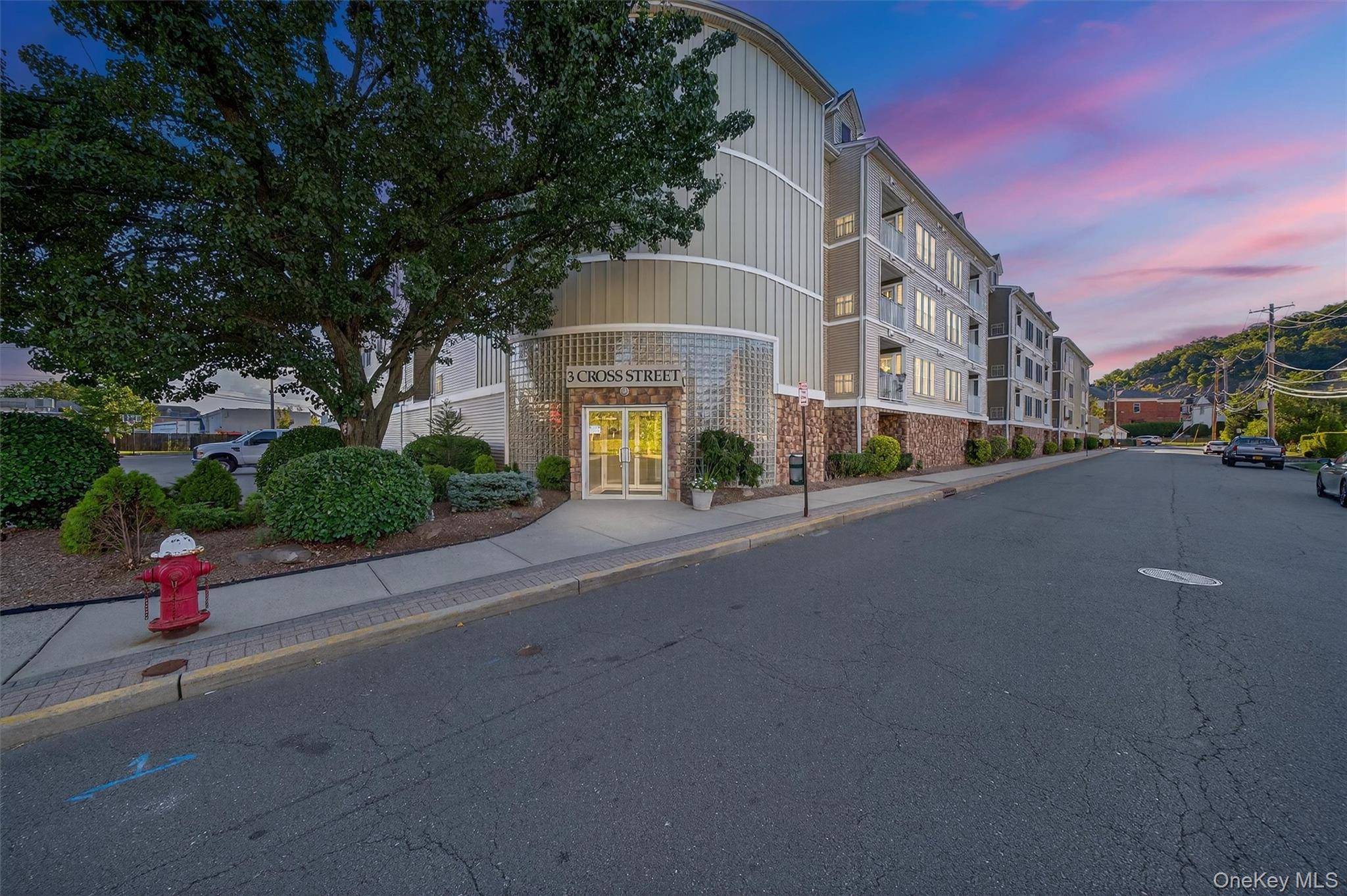 Welcome to The Meridian a lifestyle of comfort and convenience in the heart of Suffern !
