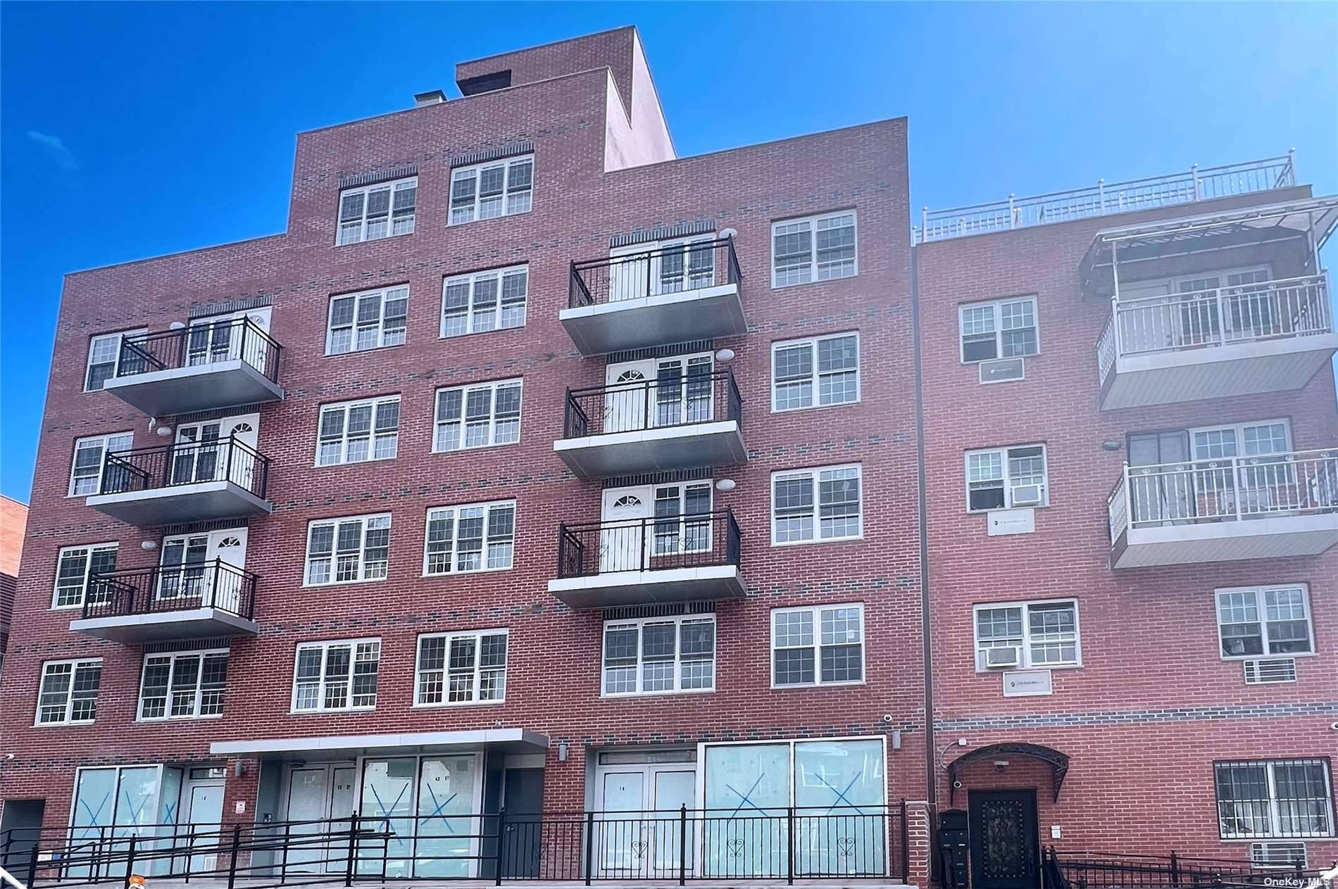 Location, Location, Location, Downtown Flushing, close to all, 10 mins walk to Main St 7 train.