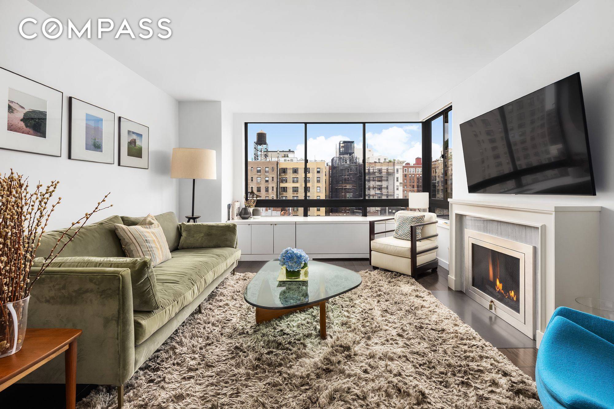 Rarely Available 3 Bedroom Residence at The Bromley Impeccably Renovated and Expertly Designed Welcome to a truly one of a kind home in the iconic Bromley condominium.