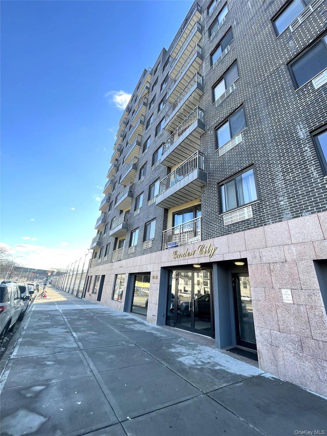 Gorgeous 2 bedroom, 2 bathroom condominium located on the 5th floor of a well maintained, pet friendly building in one of Woodside, NY s most desirable areas.