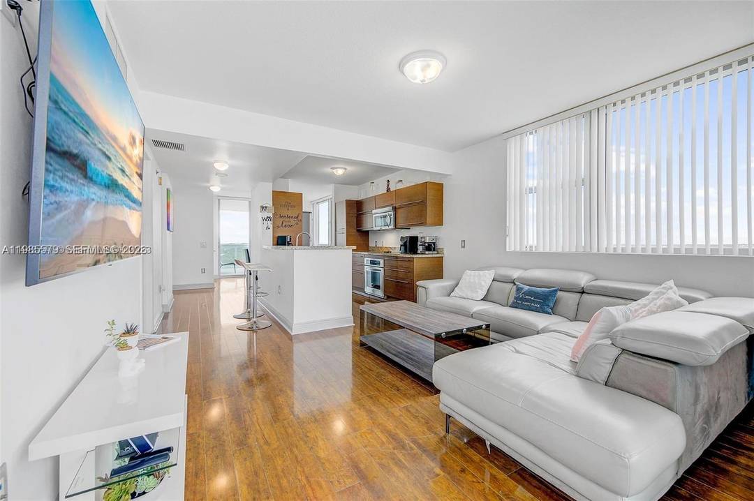 Experience luxury living in this fully furnished and equipped 3 bedroom, 3 bath lake view residence just bring your toothbrush !